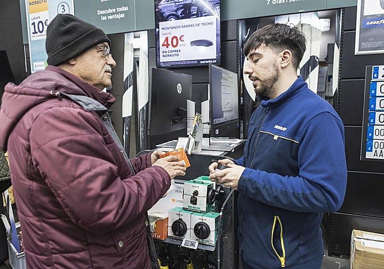 Baliza V16, entre el desabastecimiento y un socorrido regalo navideño